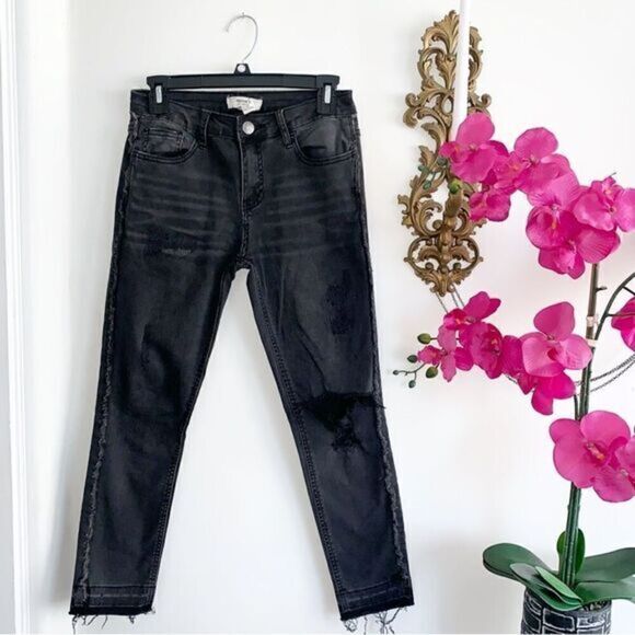BLACK FRINGE JEANS - Picture 2 of 11